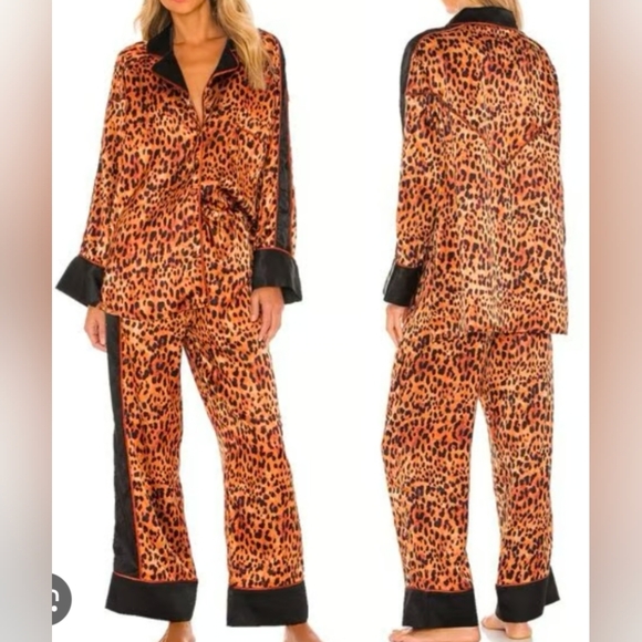 NWT HAH Freepeople PJ Set Satin Lanka Leopard SleepWear. - Picture 3 of 3